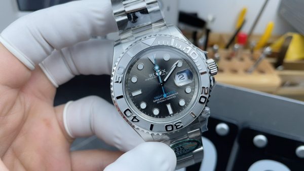 Clean Factory Rolex Yacht Master M126622-0001