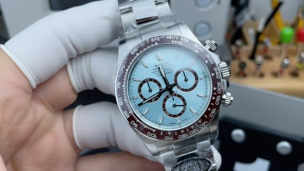 Clean Factory New 4131 Rolex Cosmograph Daytona M116506-0001