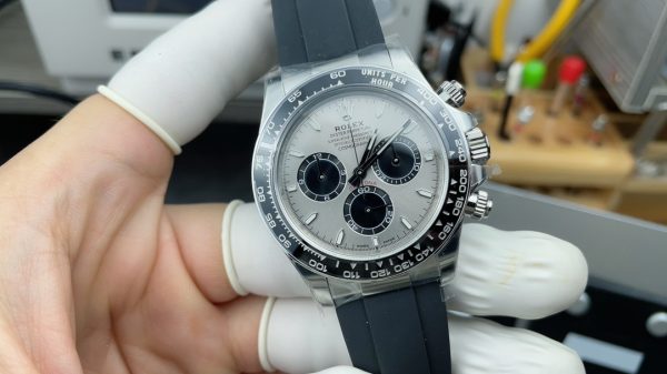 Clean Factory New 4131 Rolex Cosmograph Daytona M126519LN-0006