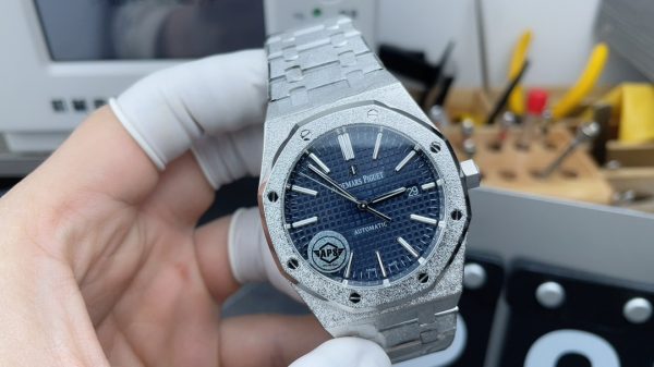 APS Factory Audemars Piguet Royal Oak Frosted 15410BC.GG.1224BC.01