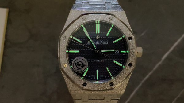 APS Factory Audemars Piguet Royal Oak Frosted 15410BC.GG.1224BC.01 - 图片 9