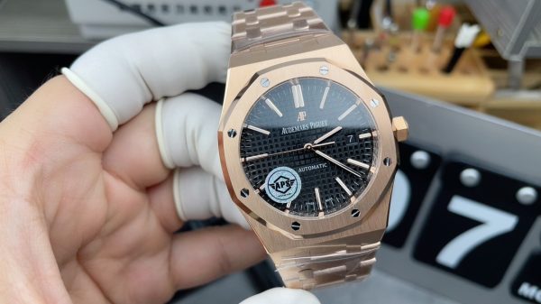 APS Factory Audemars Piguet Royal Oak 15400OR.OO.1220OR.01